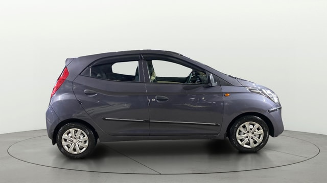 View Hyundai EON Image 8 Used Hyundai EON Image 8