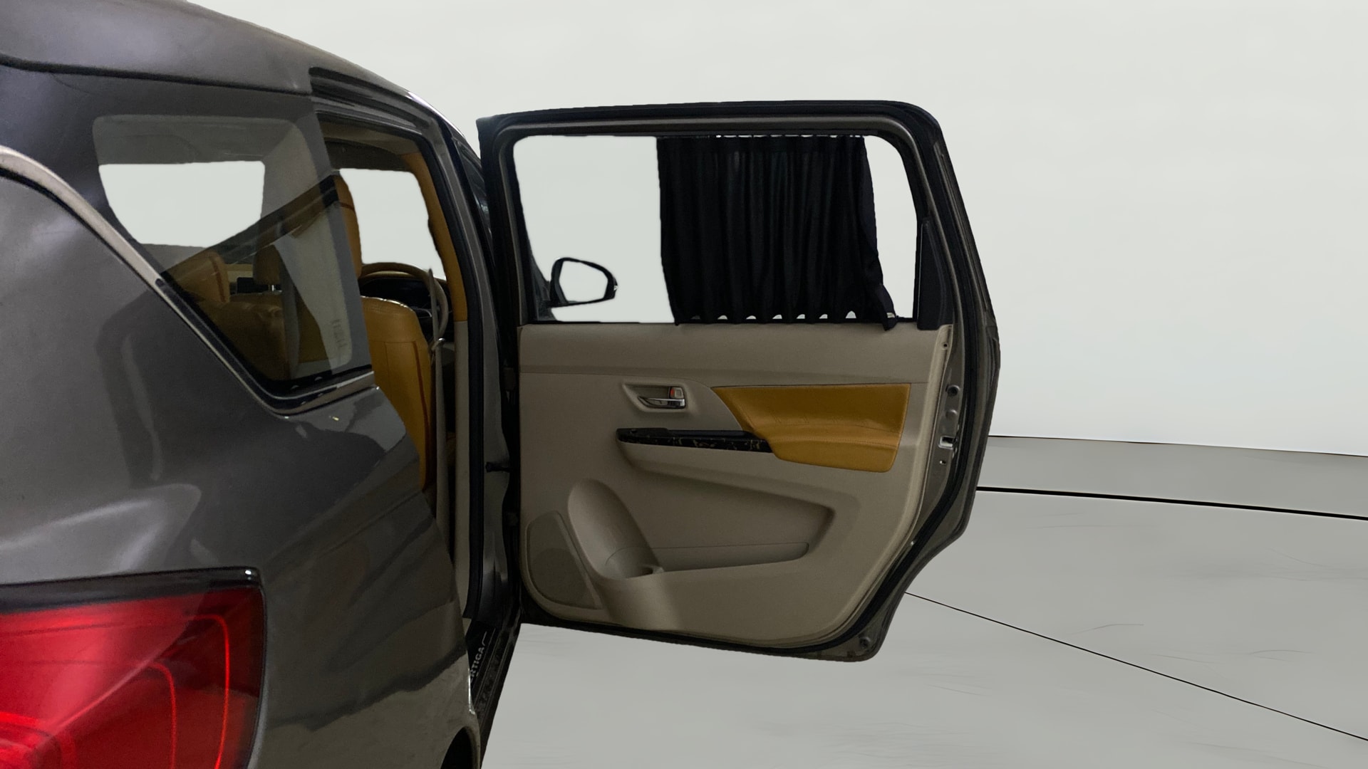 View 2019 Maruti Suzuki 1000 Base Variant Image 7 Used 2019 Maruti Suzuki 1000 Base Variant Image 7