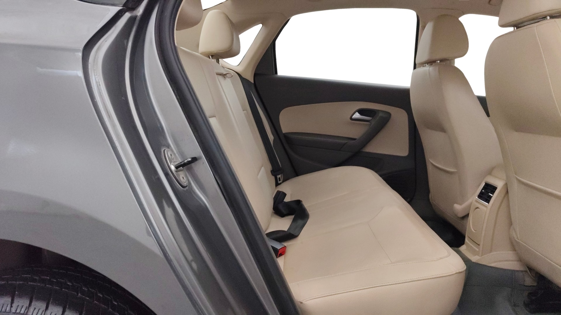 View 2013 Volkswagen Vento 1.2 L TSI Comfortline Petrol AT Image 28 Used 2013 Volkswagen Vento 1.2 L TSI Comfortline Petrol AT Image 28