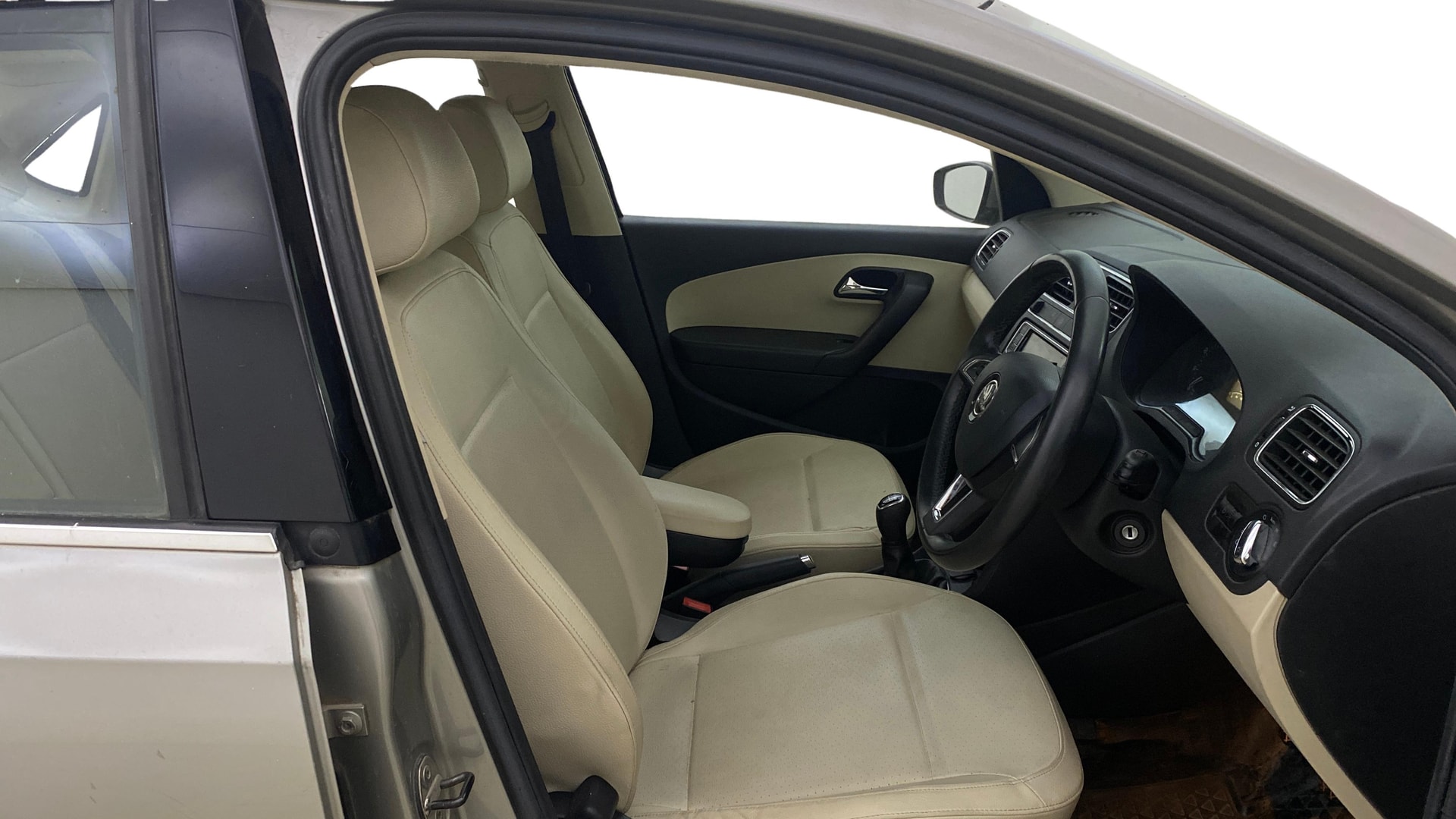 View 2019 Skoda Rapid 1.6 MPI Style Petrol BS IV Image 26 Used 2019 Skoda Rapid 1.6 MPI Style Petrol BS IV Image 26