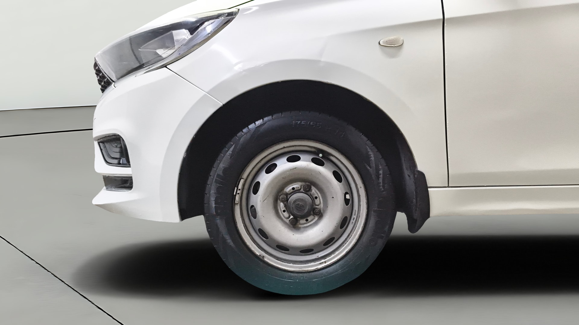 View 2020 Tata Tiago Revotorq XB Image 28 Used 2020 Tata Tiago Revotorq XB Image 28
