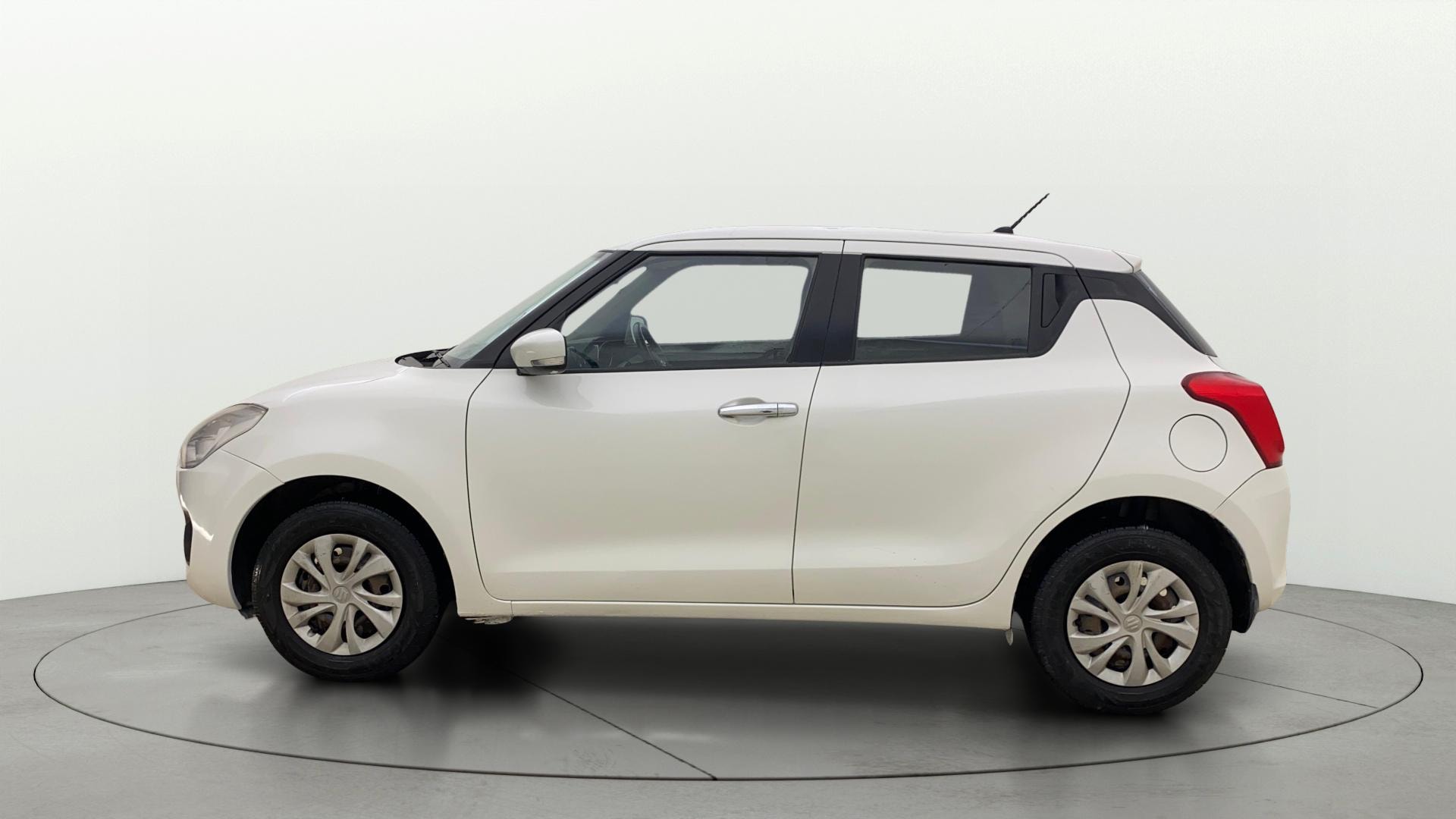 View 2020 Maruti Suzuki 1000 Base Variant Image 5 Used 2020 Maruti Suzuki 1000 Base Variant Image 5