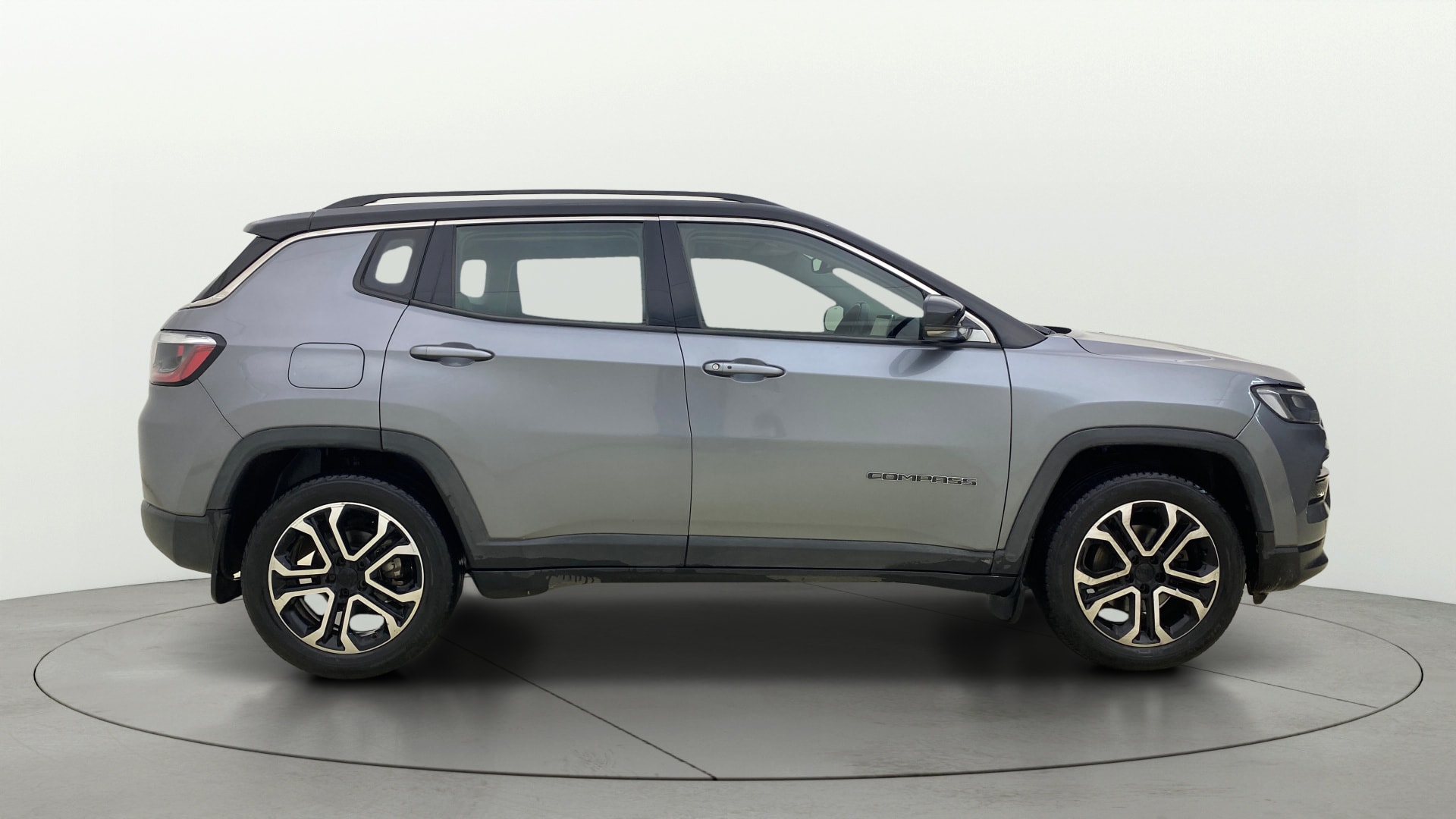 View 2021 Jeep Compass Limited (O)1.4 Multi AIR Petrol DDCT AT BS IV Image 9 Used 2021 Jeep Compass Limited (O)1.4 Multi AIR Petrol DDCT AT BS IV Image 9