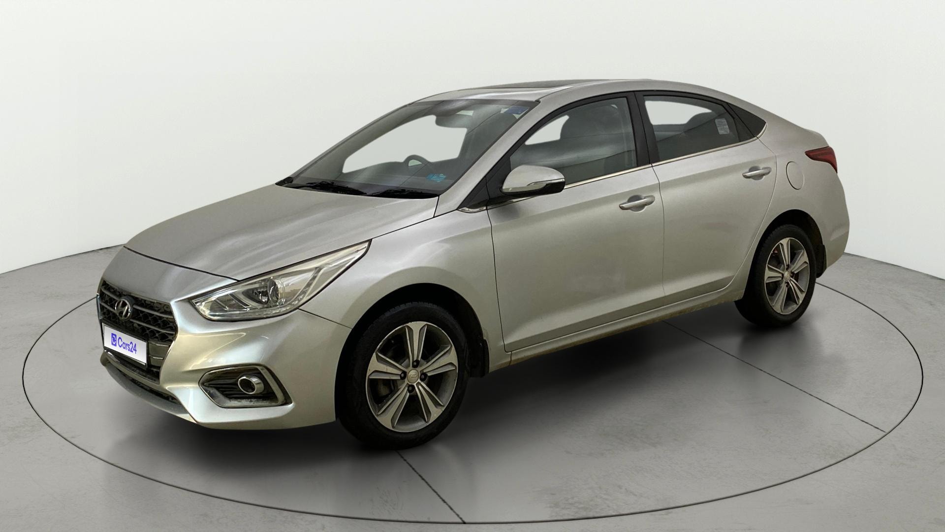 View 2018 Hyundai Verna 1.6 VTVT SX (O) AT Image 36 Used 2018 Hyundai Verna 1.6 VTVT SX (O) AT Image 36