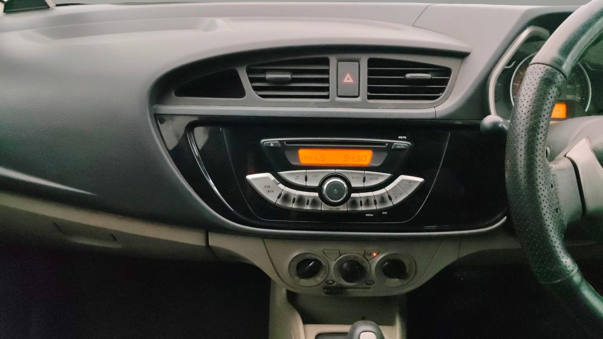View 2015 Maruti Suzuki Alto K10 LX Image 17 Used 2015 Maruti Suzuki Alto K10 LX Image 17