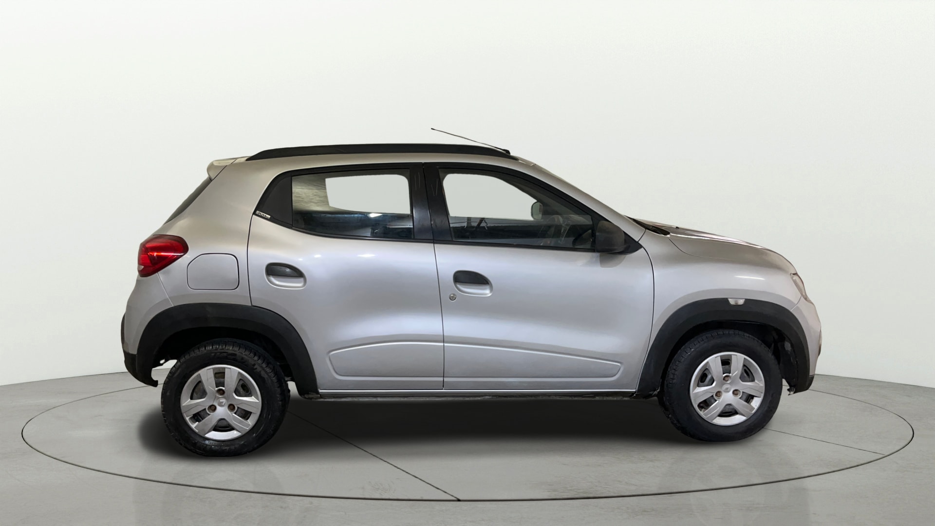 View 2018 Renault Kwid RXL Image 8 Used 2018 Renault Kwid RXL Image 8