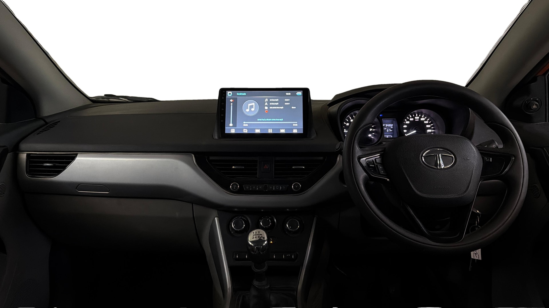 View 2019 Tata Nexon Revotron XM Image 15 Used 2019 Tata Nexon Revotron XM Image 15