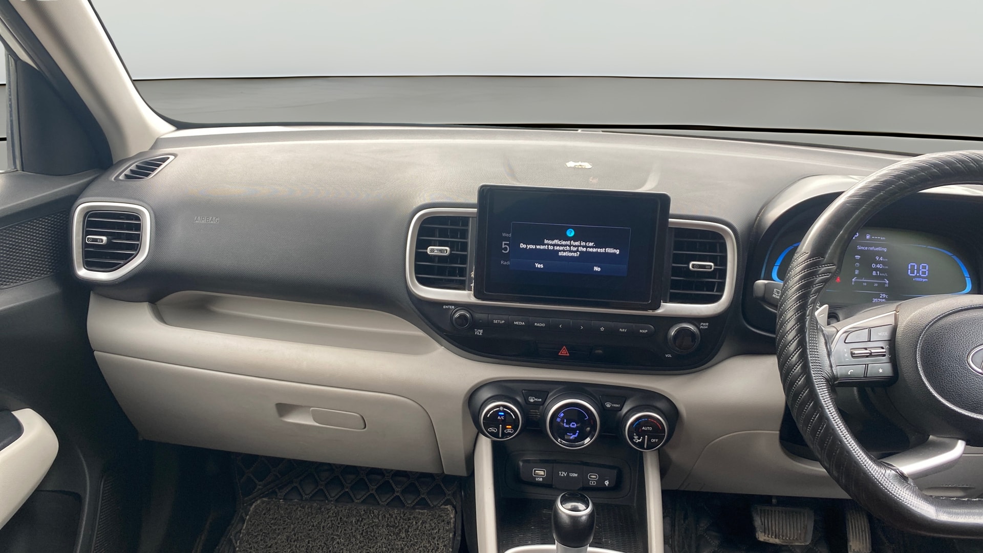 View 2023 Hyundai Venue SX (O) 1.0 Turbo Petrol DCT Image 18 Used 2023 Hyundai Venue SX (O) 1.0 Turbo Petrol DCT Image 18