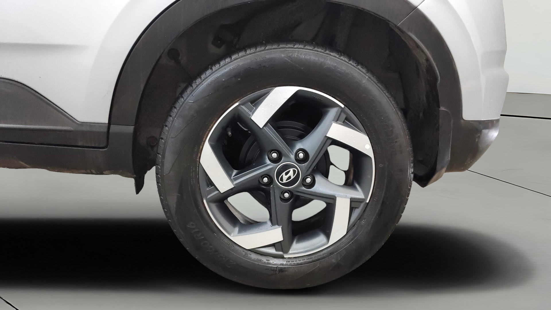 View 2019 Hyundai Venue SX 1.0 Petrol Image 12 Used 2019 Hyundai Venue SX 1.0 Petrol Image 12