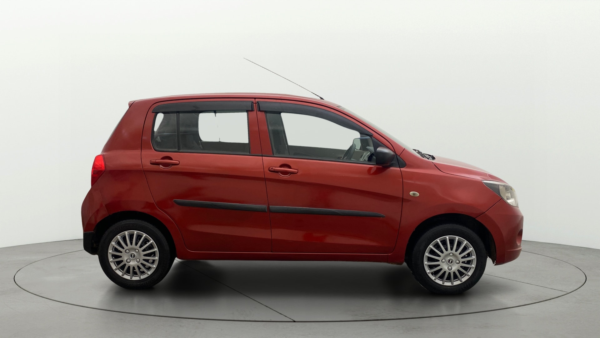 View 2015 Maruti Suzuki 1000 Base Variant Image 8 Used 2015 Maruti Suzuki 1000 Base Variant Image 8