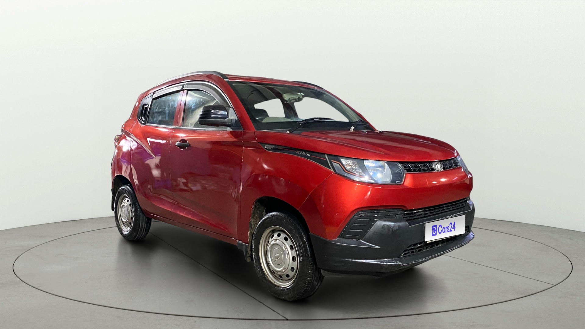 View 2016 Mahindra KUV100 K8 Diesel 6 Seater BS IV Image 21 Used 2016 Mahindra KUV100 K8 Diesel 6 Seater BS IV Image 21