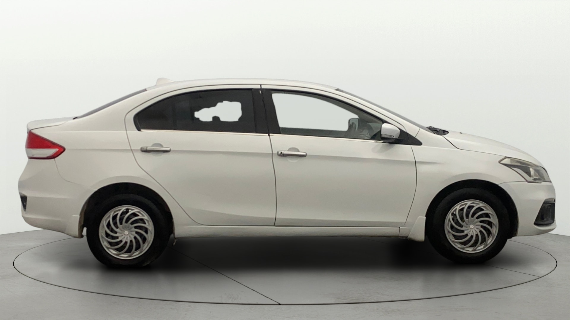 View 2019 Maruti Suzuki 1000 Base Variant Image 8 Used 2019 Maruti Suzuki 1000 Base Variant Image 8