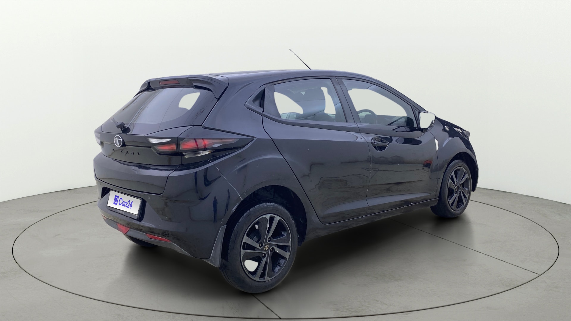 View 2023 Tata Altroz XZ Plus Dark Diesel Image 45 Used 2023 Tata Altroz XZ Plus Dark Diesel Image 45