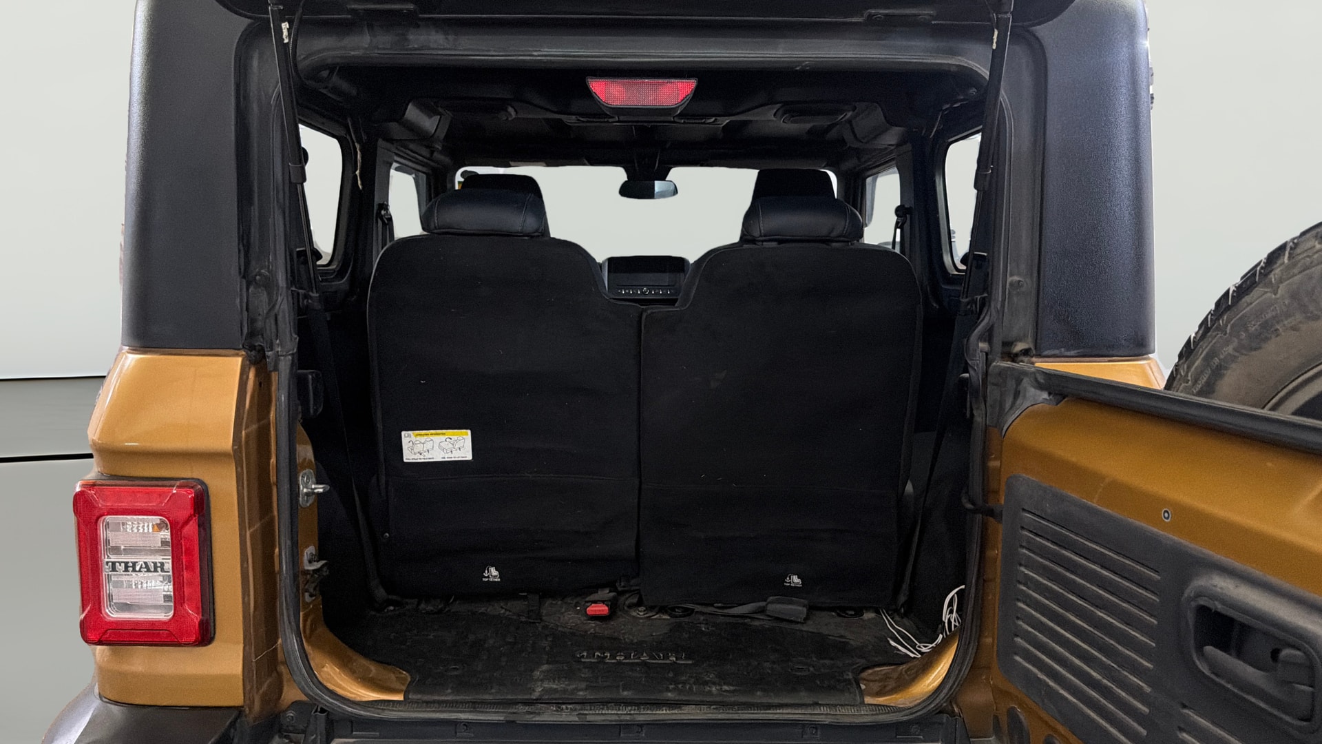 Used 2023 Mahindra Thar Used 2023 Mahindra Thar