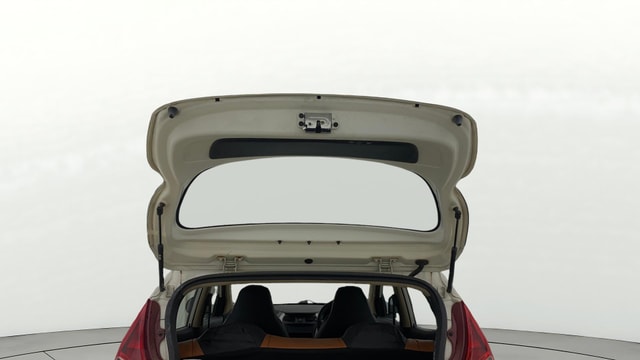View Hyundai EON Image 16 Used Hyundai EON Image 16