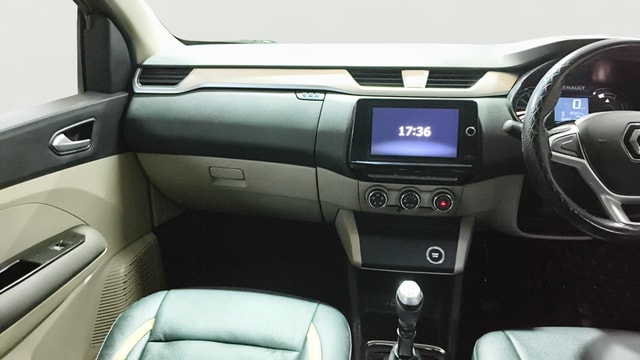 View Renault Triber Image 18 Used Renault Triber Image 18