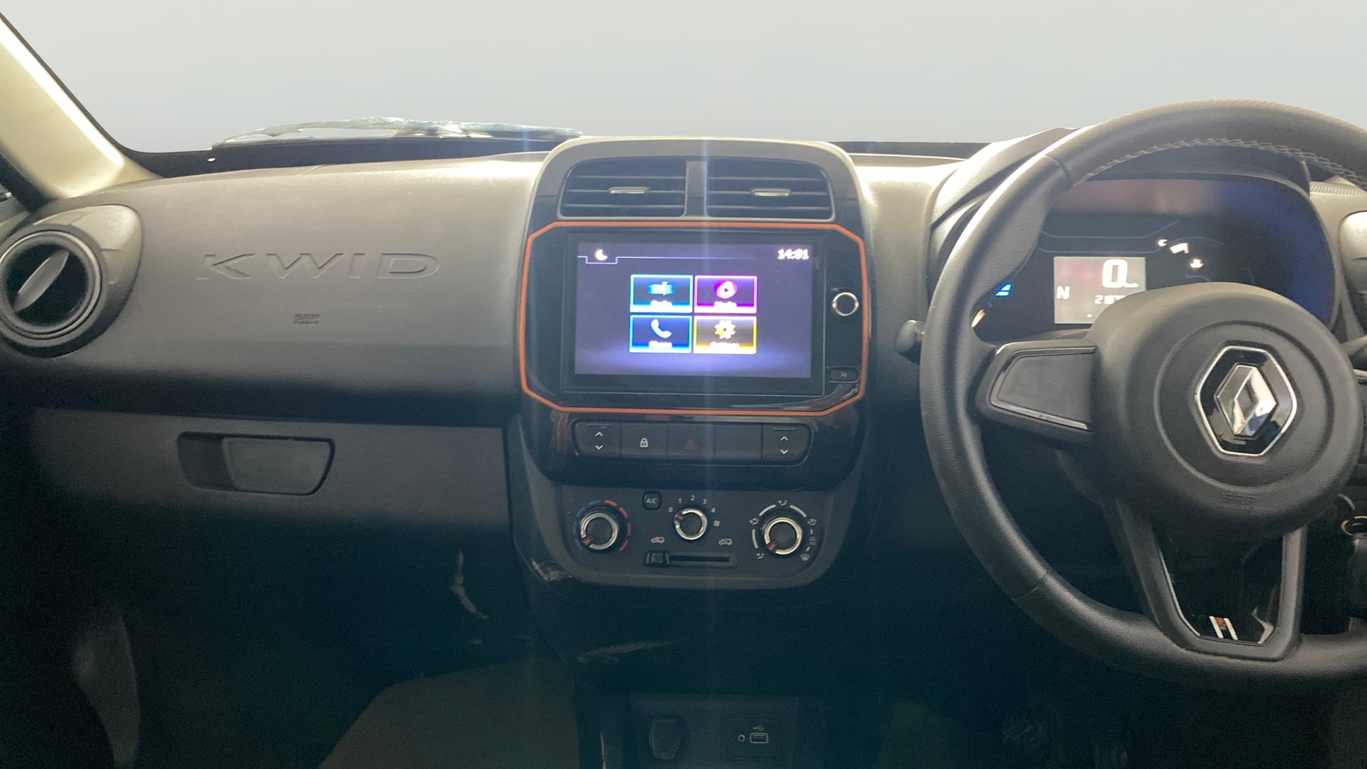 View 2021 Renault Kwid Climber (O) Easy-R Image 17 Used 2021 Renault Kwid Climber (O) Easy-R Image 17