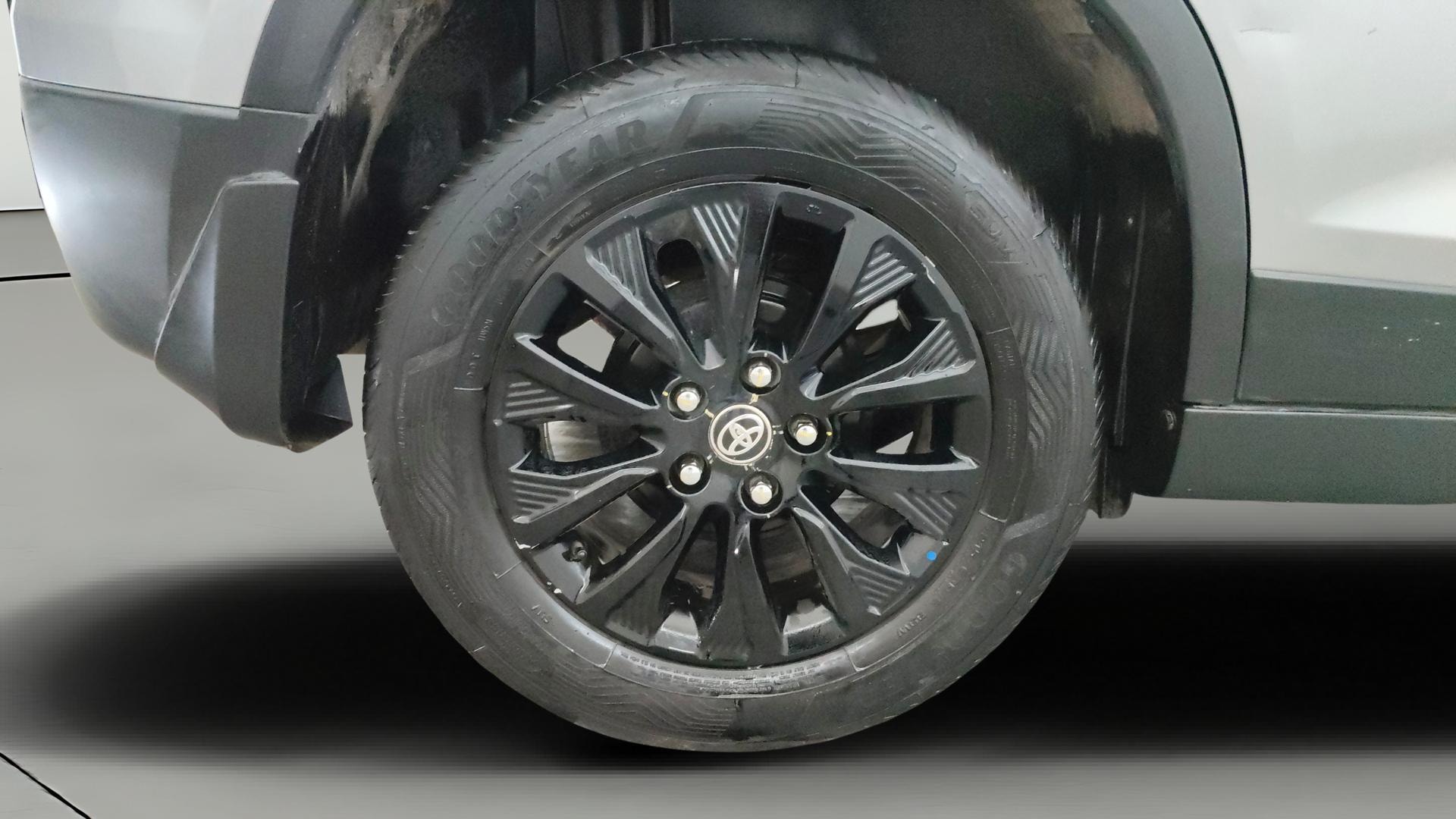 View 2022 Toyota Urban Cruiser High MT Image 34 Used 2022 Toyota Urban Cruiser High MT Image 34