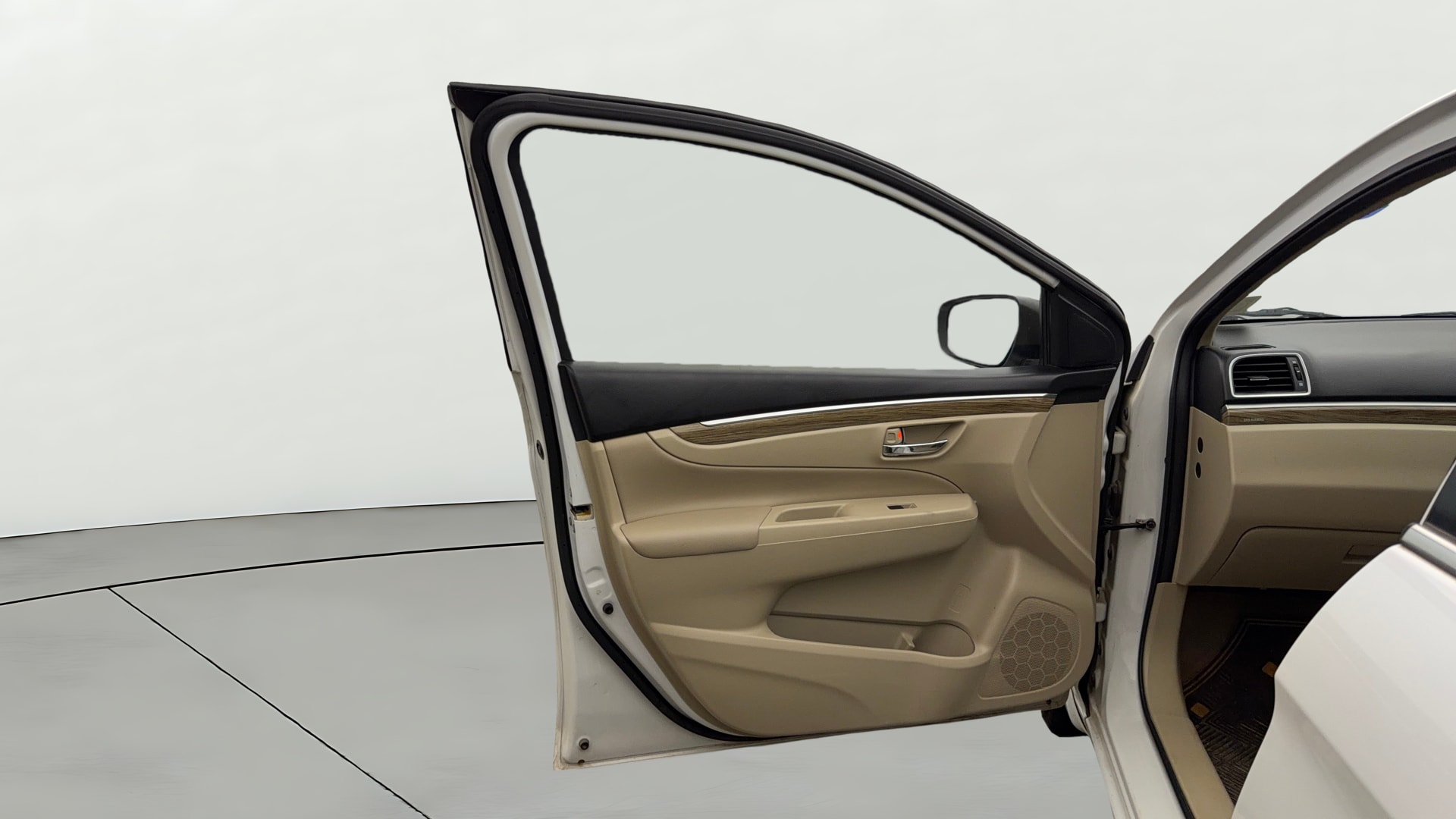 View 2018 Maruti Suzuki 1000 Base Variant Image 32 Used 2018 Maruti Suzuki 1000 Base Variant Image 32