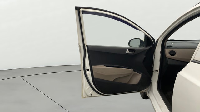 View Hyundai Grand i10 Image 36 Used Hyundai Grand i10 Image 36