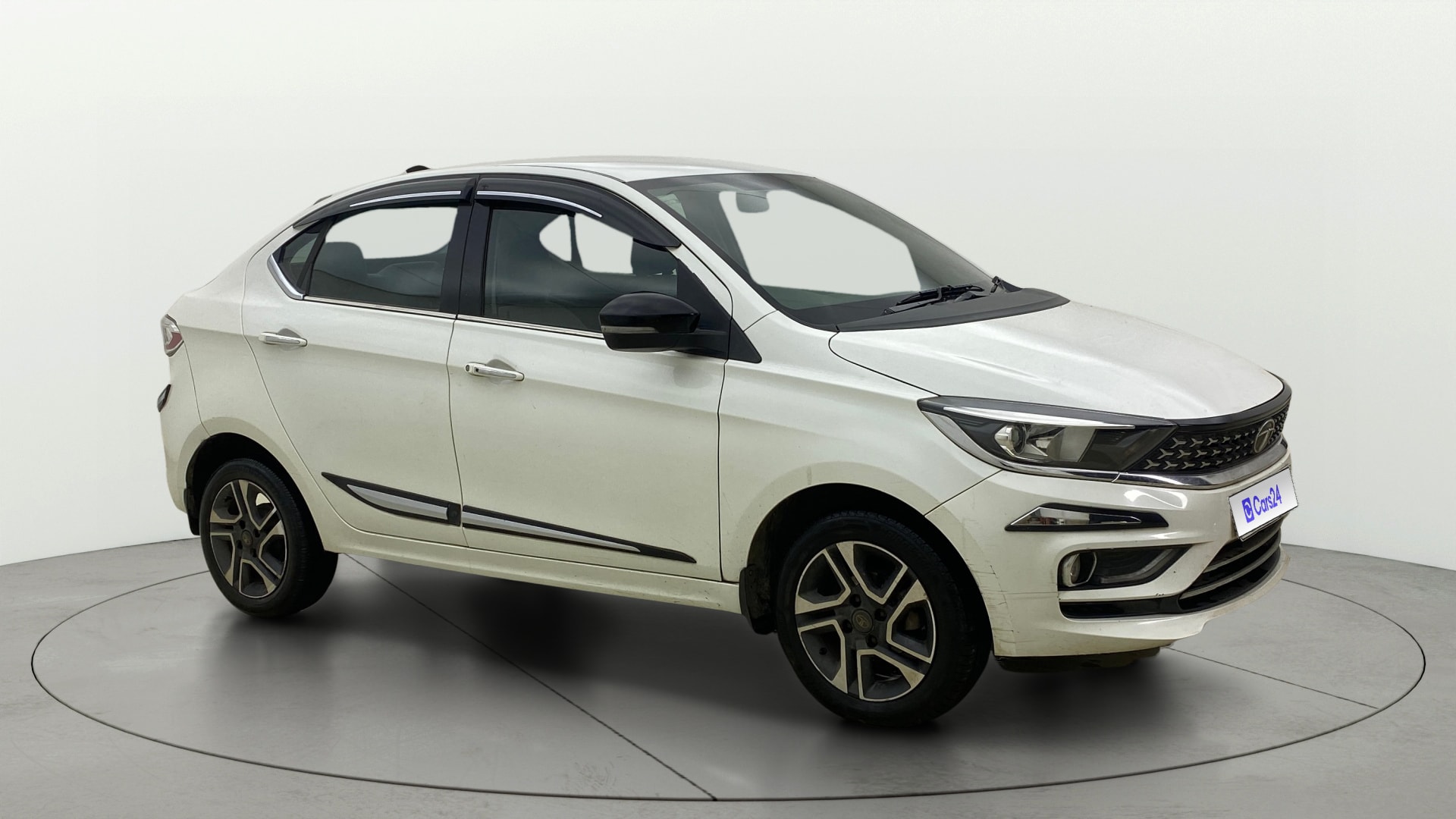 View 2022 Tata Tigor XE Diesel Image 37 Used 2022 Tata Tigor XE Diesel Image 37