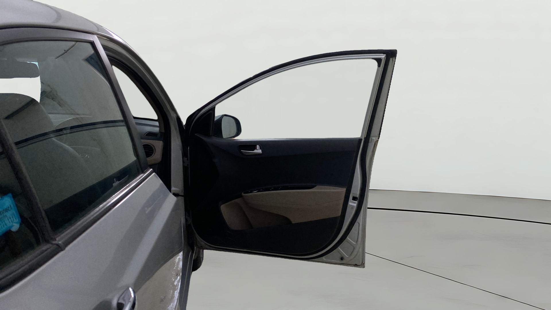 View 2015 Hyundai Xcent S AT (O) Petrol Image 45 Used 2015 Hyundai Xcent S AT (O) Petrol Image 45
