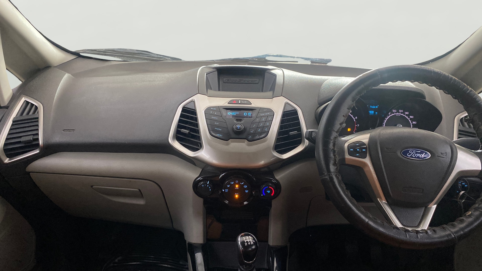 View 2016 Ford EcoSport 1.5 TDCi Diesel Ambiente BS IV Image 17 Used 2016 Ford EcoSport 1.5 TDCi Diesel Ambiente BS IV Image 17
