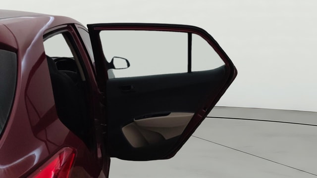 View Hyundai Grand i10 Image 7 Used Hyundai Grand i10 Image 7