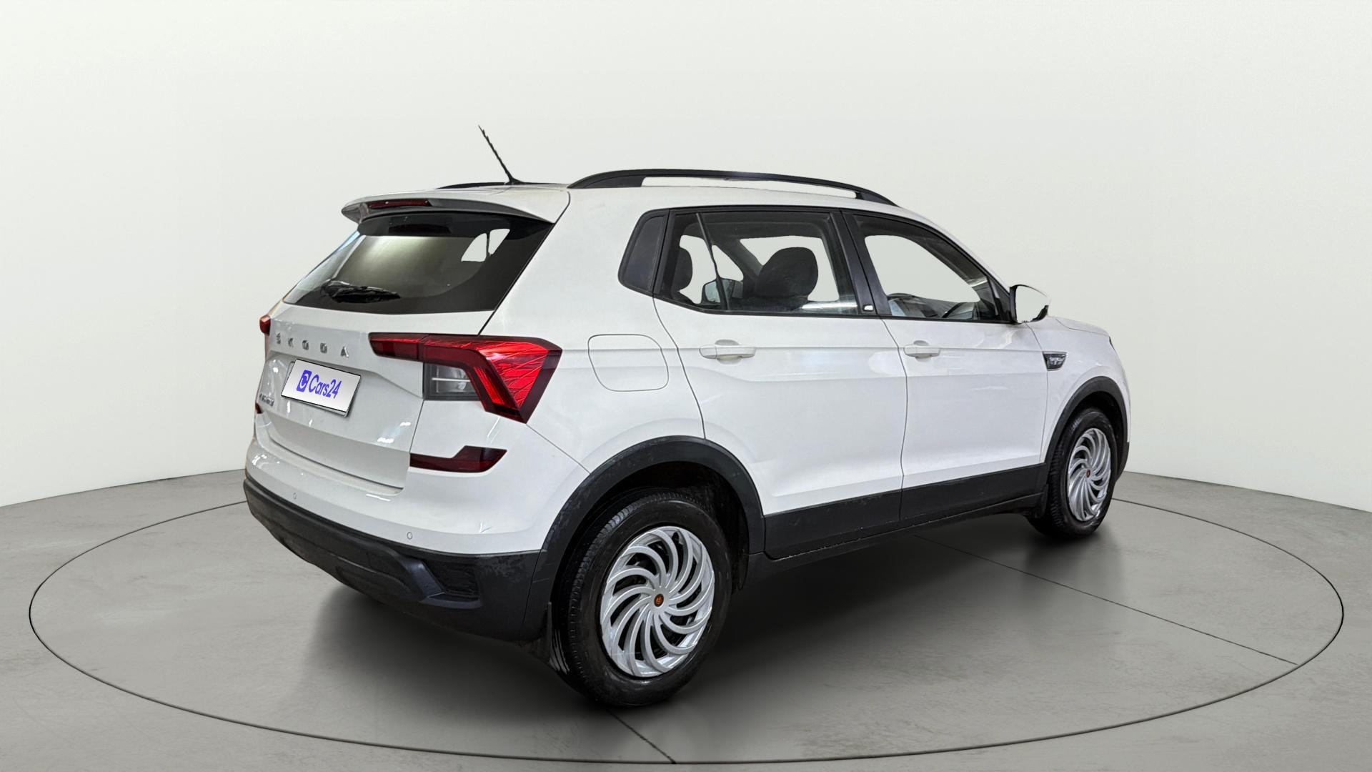 View 2023 Skoda Kushaq Active 1.0 TSI MT Image 42 Used 2023 Skoda Kushaq Active 1.0 TSI MT Image 42