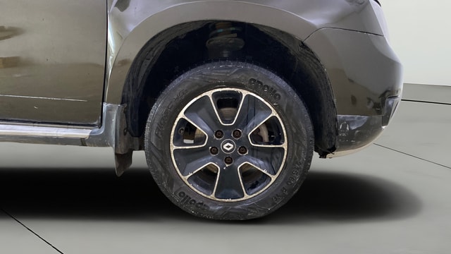 View Renault Duster Image 41 Used Renault Duster Image 41