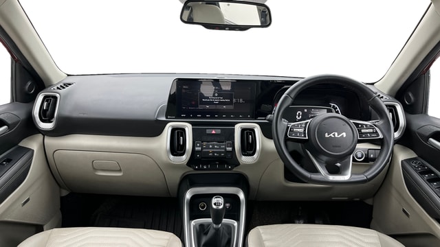View Kia Sonet Image 16 Used Kia Sonet Image 16