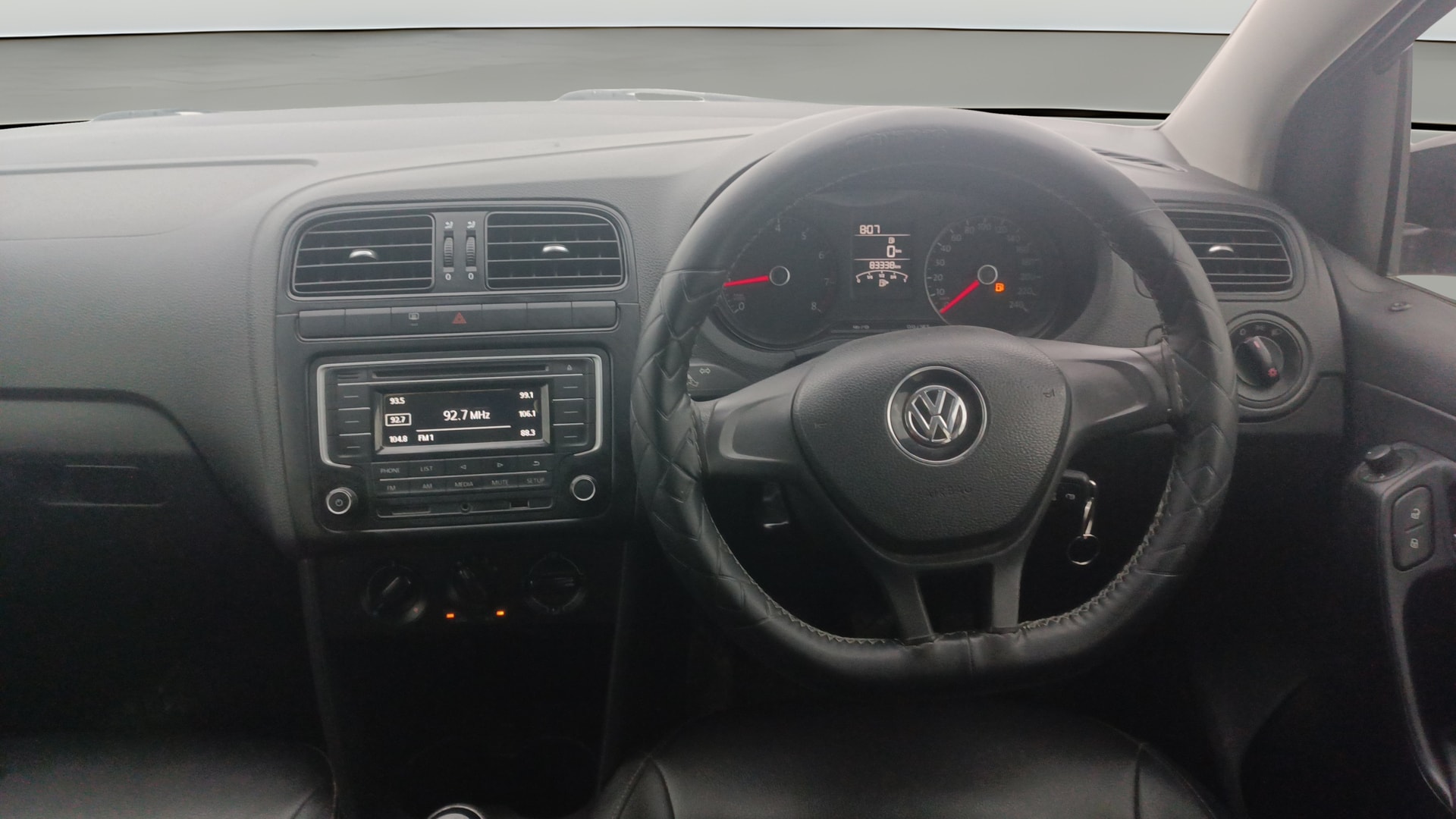 View 2018 Volkswagen Polo 1.0 L MPI Comfortline Petrol BS IV Image 12 Used 2018 Volkswagen Polo 1.0 L MPI Comfortline Petrol BS IV Image 12