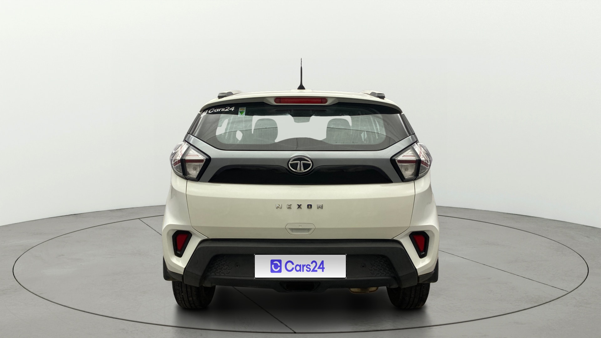 View 2022 Tata Nexon Revotron XE Image 40 Used 2022 Tata Nexon Revotron XE Image 40