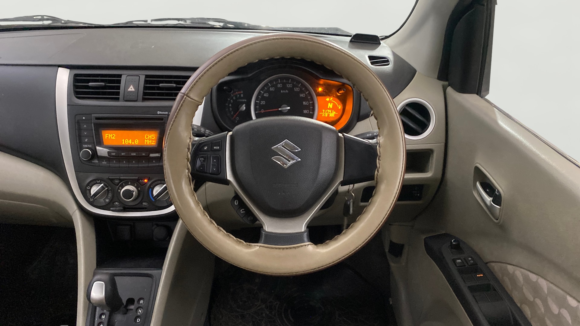 View 2017 Maruti Suzuki 1000 Base Variant Image 20 Used 2017 Maruti Suzuki 1000 Base Variant Image 20
