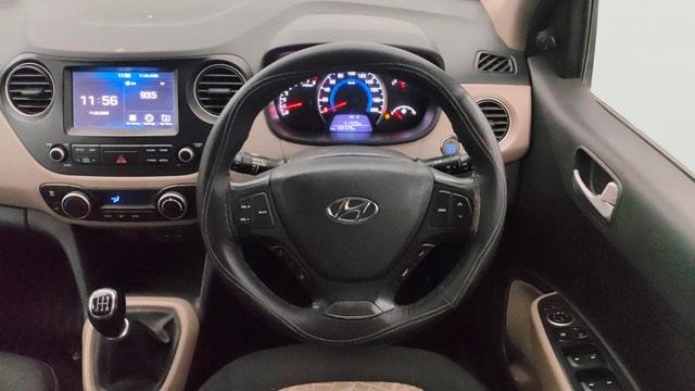 View Hyundai Grand i10 Image 20 Used Hyundai Grand i10 Image 20
