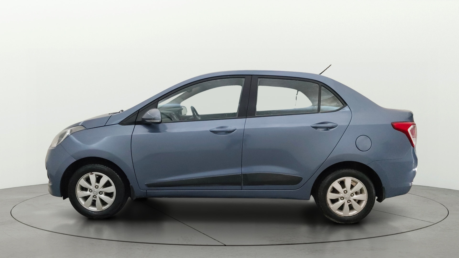 View 2015 Hyundai Xcent SX Petrol Image 5 Used 2015 Hyundai Xcent SX Petrol Image 5