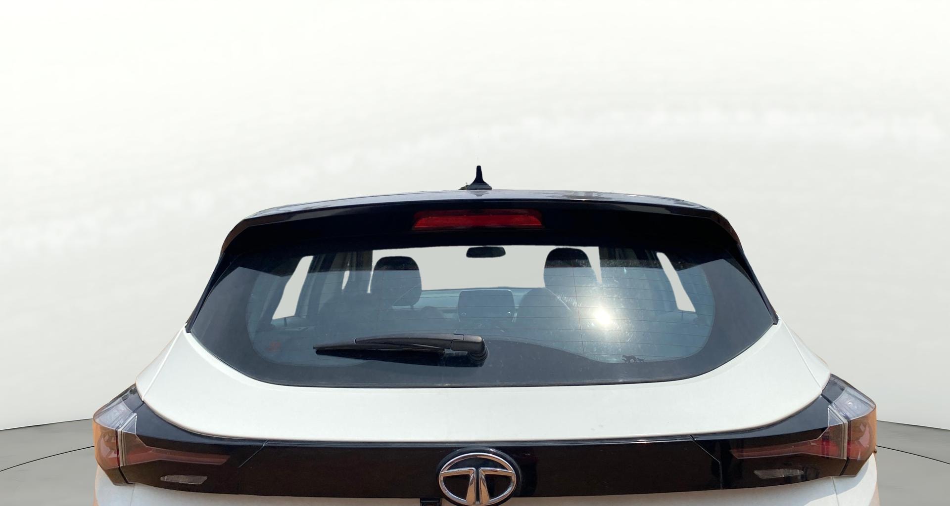 View 2020 Tata Harrier XE Image 4 Used 2020 Tata Harrier XE Image 4
