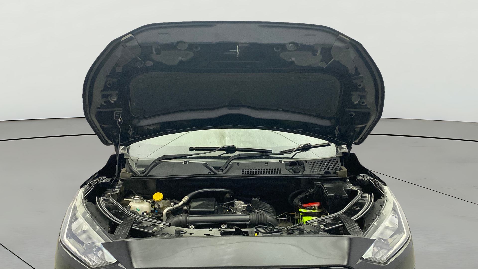 View 2023 Nissan Magnite XV Image 32 Used 2023 Nissan Magnite XV Image 32