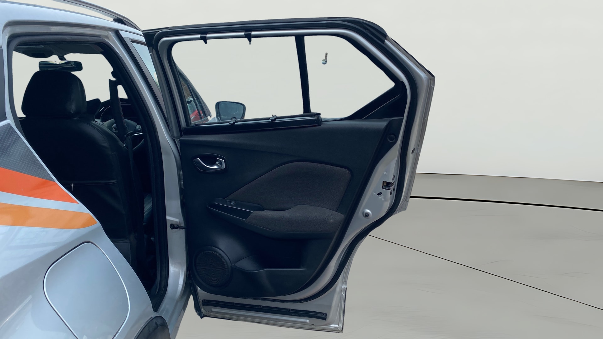 Used 2020 Nissan Kicks Used 2020 Nissan Kicks