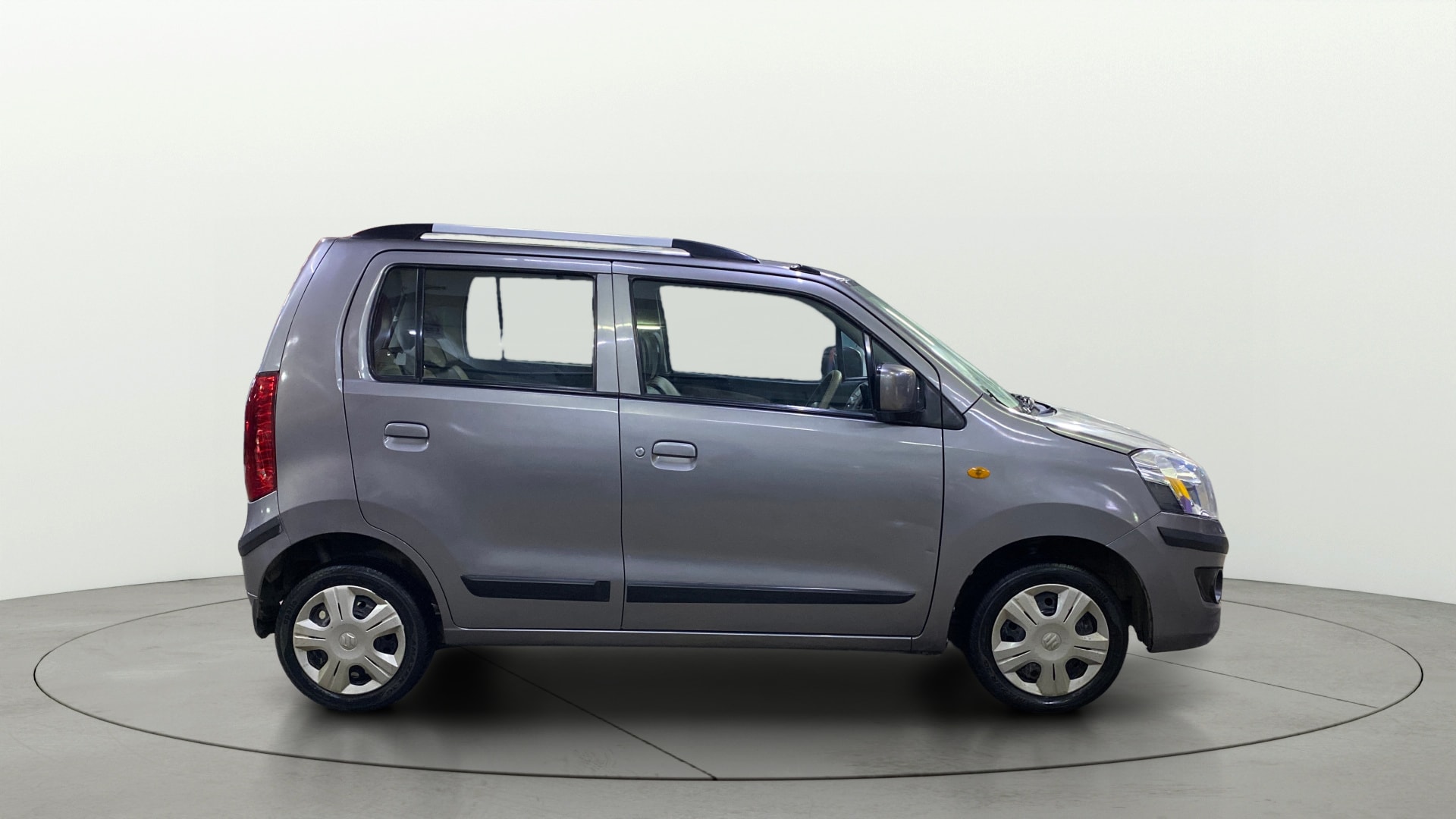 Used 2016 Maruti Suzuki 1000 Used 2016 Maruti Suzuki 1000