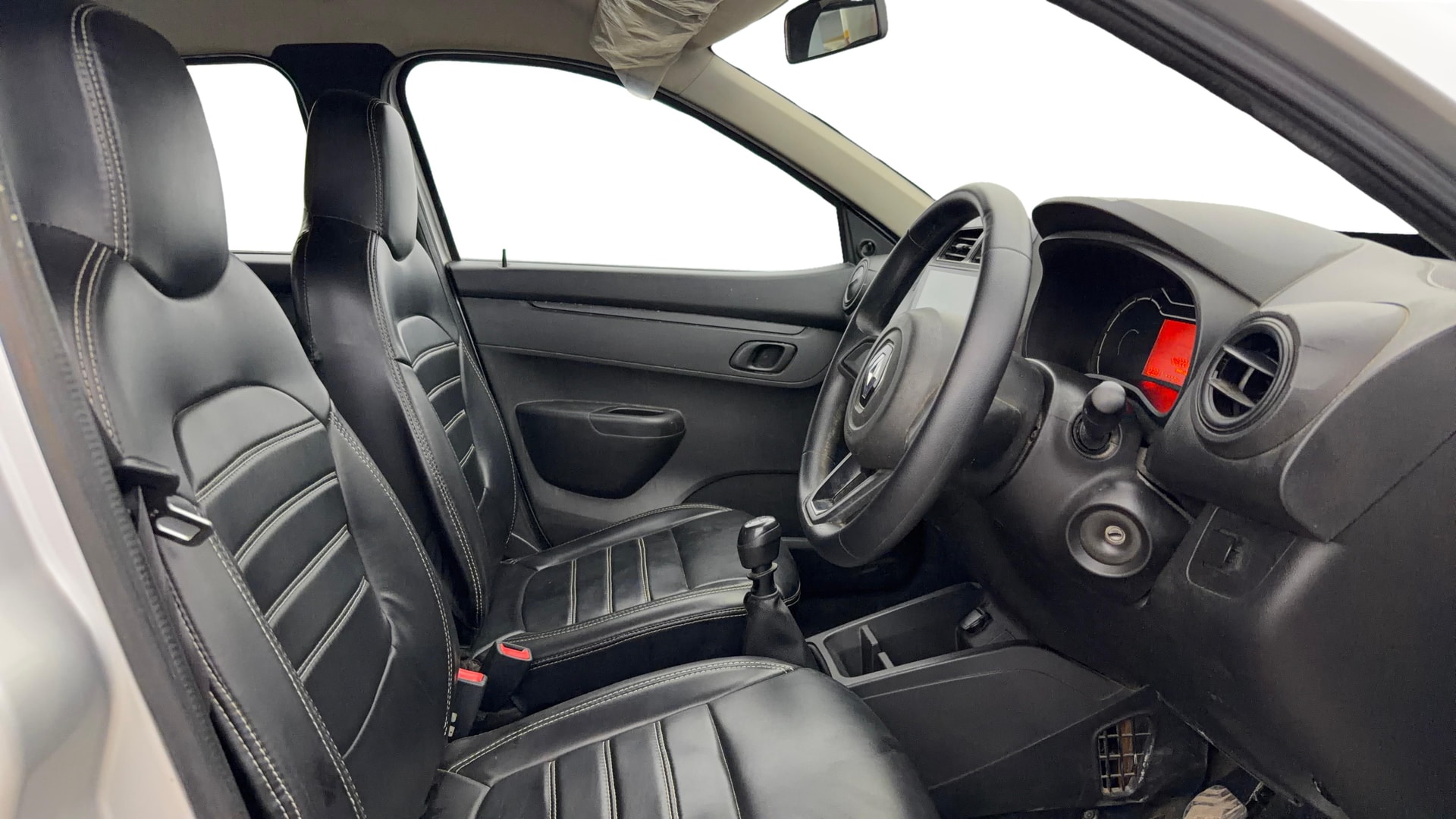 View 2022 Renault Kwid RXL Image 26 Used 2022 Renault Kwid RXL Image 26