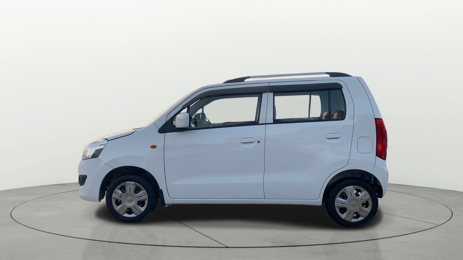Used 2015 Maruti Suzuki 1000 Used 2015 Maruti Suzuki 1000