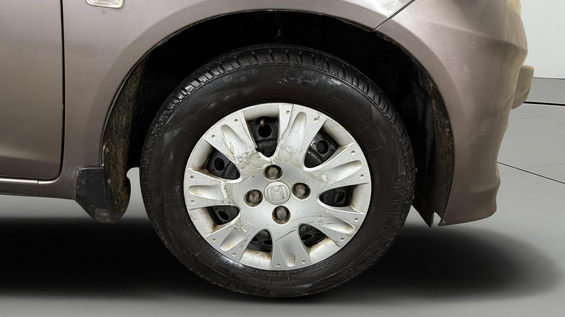 View 2015 Honda Amaze E MT Petrol BS IV Image 39 Used 2015 Honda Amaze E MT Petrol BS IV Image 39