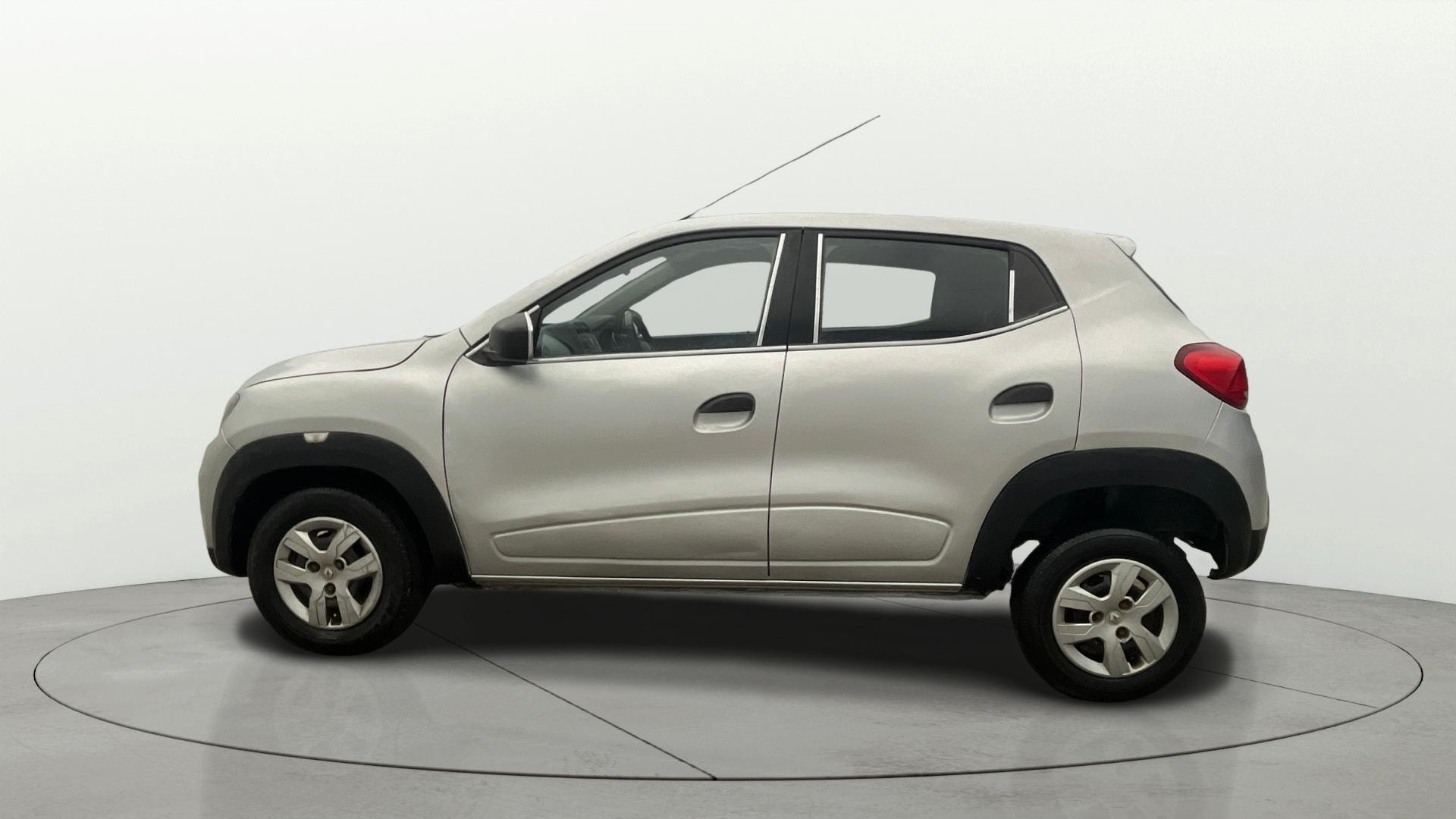 View 2020 Renault Kwid RXL Image 5 Used 2020 Renault Kwid RXL Image 5