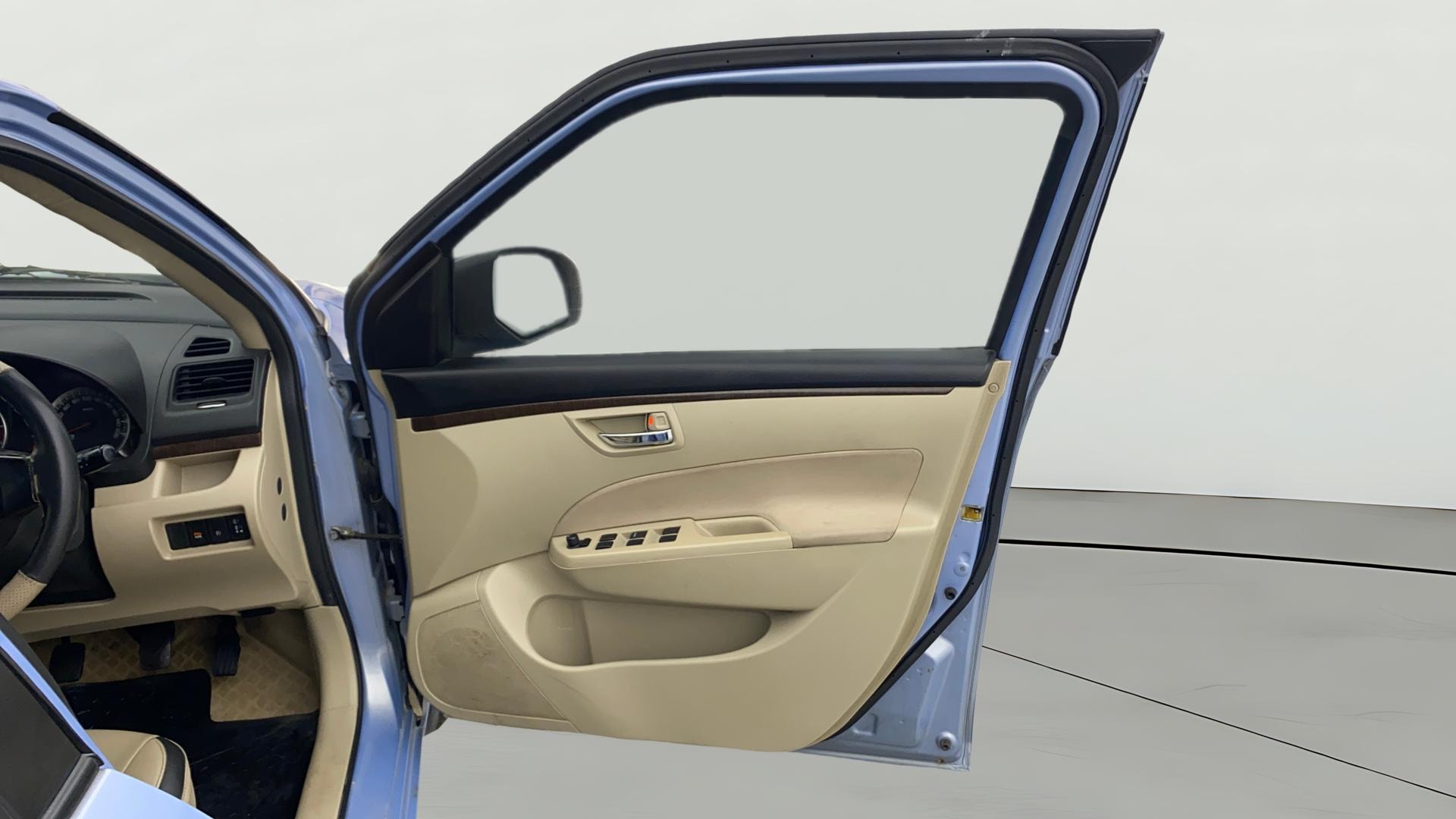 View 2017 Maruti Suzuki 1000 Base Variant Image 43 Used 2017 Maruti Suzuki 1000 Base Variant Image 43