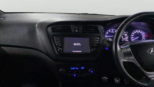 View Hyundai i20 Active Image 18 Used Hyundai i20 Active Image 18