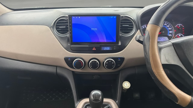 View Hyundai Grand i10 Image 17 Used Hyundai Grand i10 Image 17
