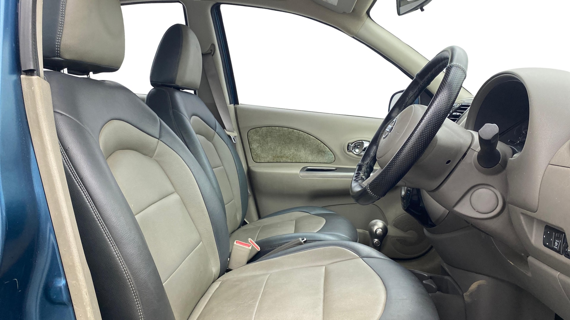 View 2014 Nissan Micra XV (CVT) Image 25 Used 2014 Nissan Micra XV (CVT) Image 25