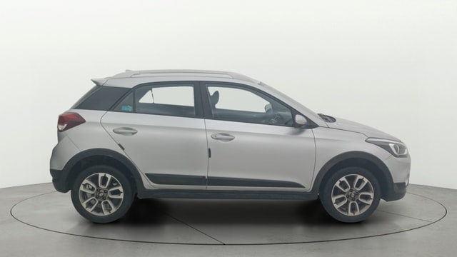 View Hyundai i20 Active Image 8 Used Hyundai i20 Active Image 8