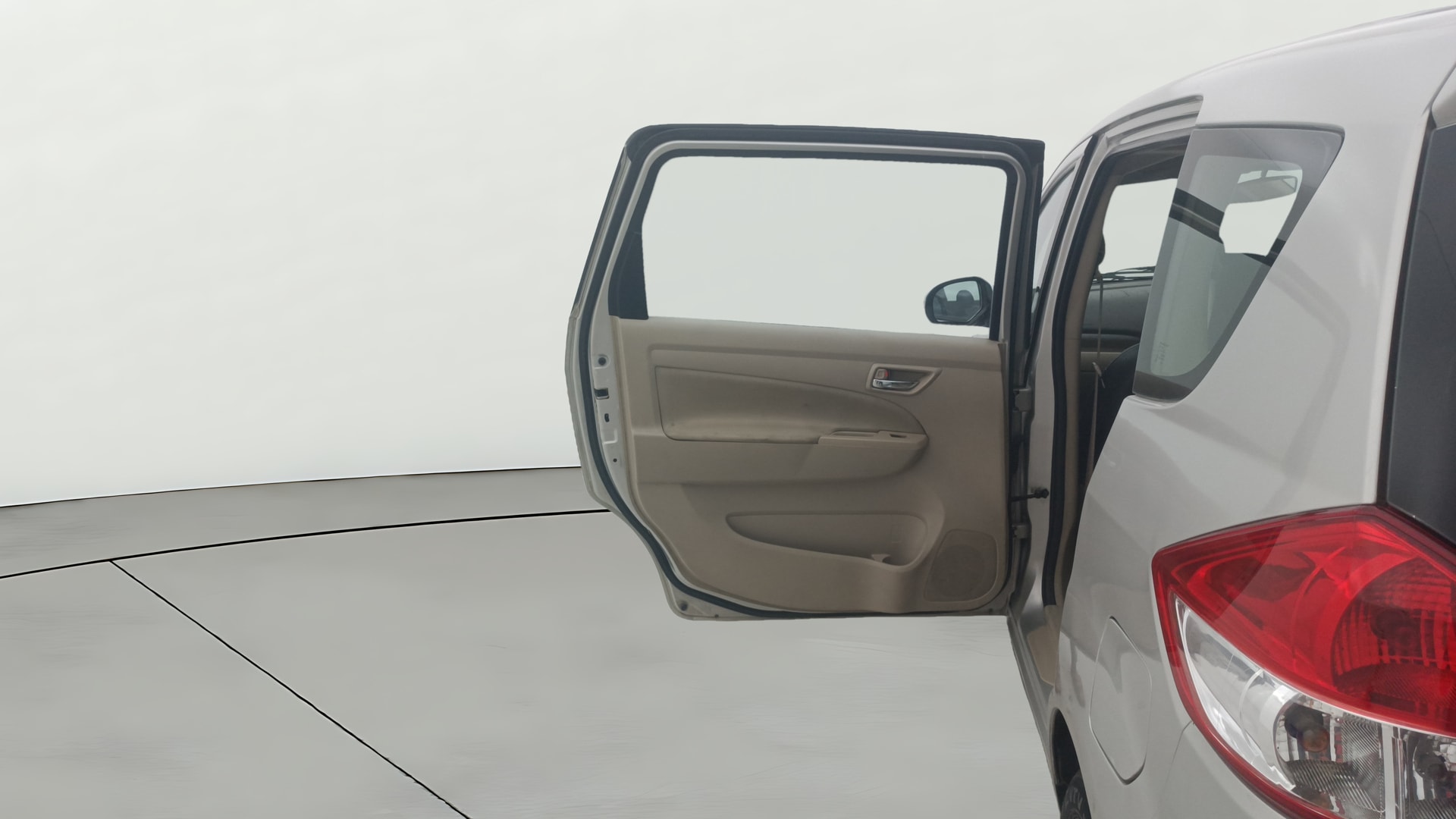 View 2016 Maruti Suzuki 1000 Base Variant Image 15 Used 2016 Maruti Suzuki 1000 Base Variant Image 15